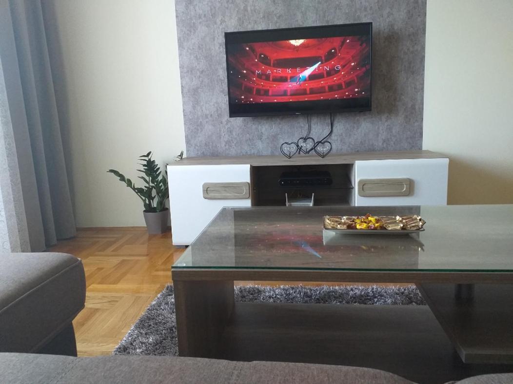 Aphrodite Apartment Подгорица Экстерьер фото